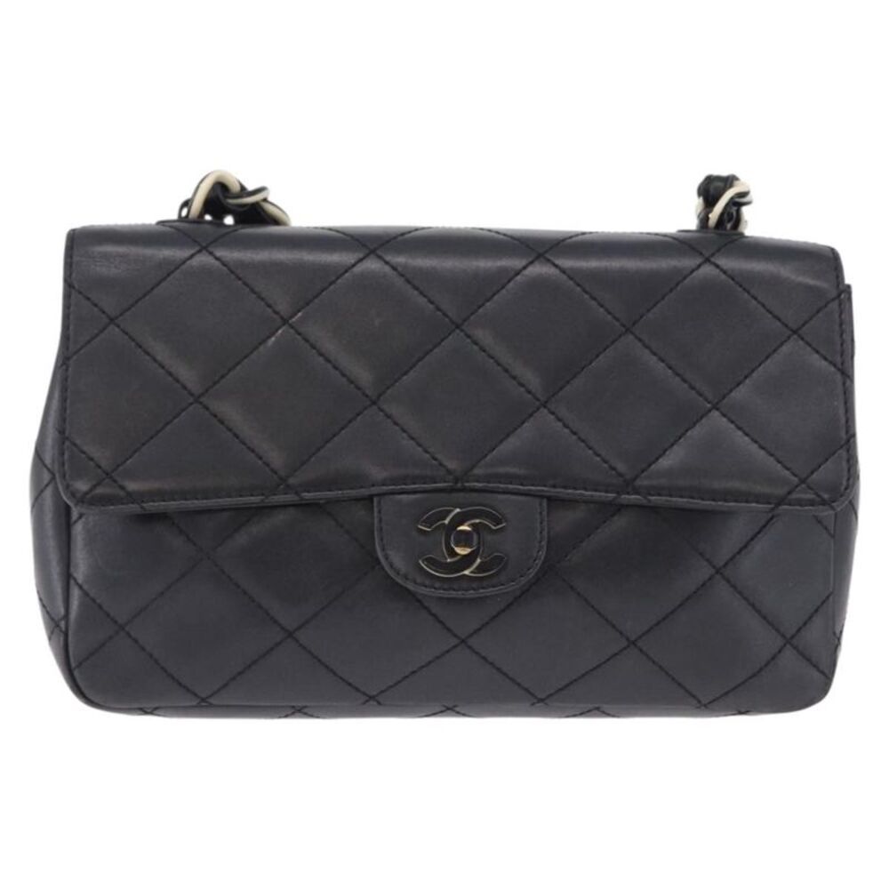 Chanel Chain Flap Quilted Leather Black Leather Shoulder Bag Bag